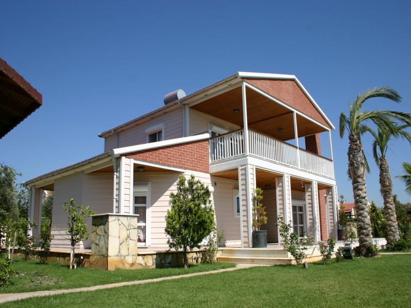 İki katlı prefabrik villa modeli